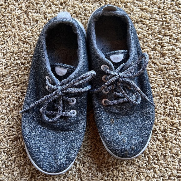 ALLBIRDS WOOL RUNNERS - WOMEN’S 9 - Picture 3 of 4